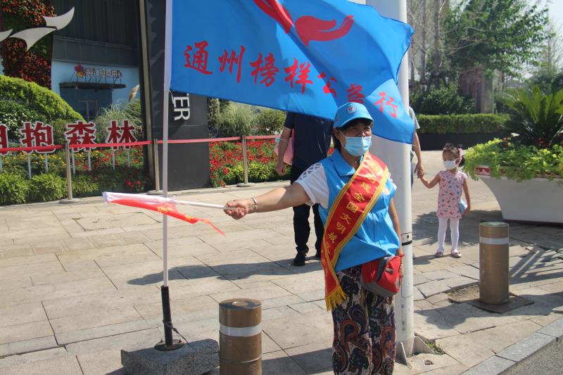 <strong>操日本女人大黑逼</strong>